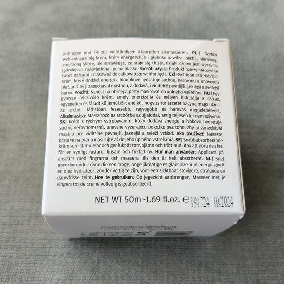 NAOBAY Vitality Vitamin C Booster Day Cream - Picture 4 of 6